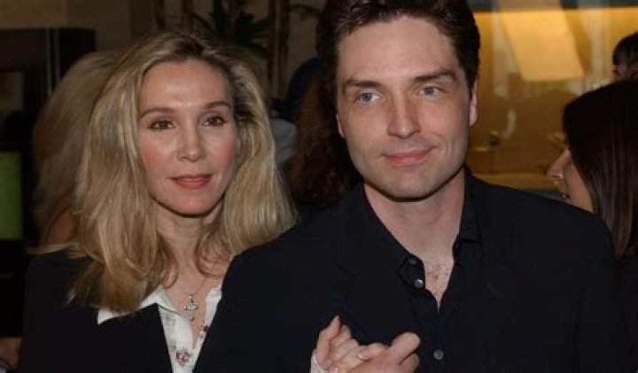 Cynthia Rhodes' Net Worth In 2023