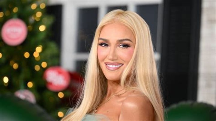 Unveiling Gwen Stefani's Pregnancy: Discoveries And Insights